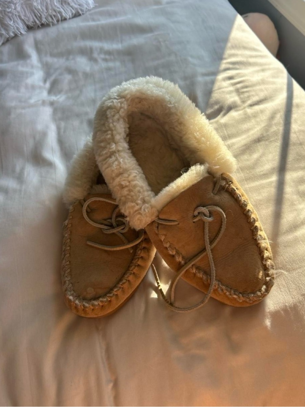 L.L.Bean women’s 10 moccasins